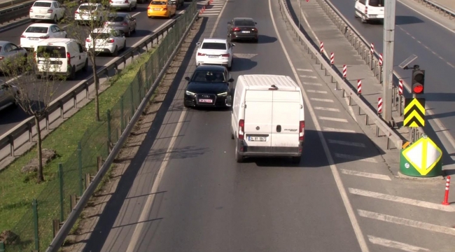 E-5te geri geri gelen sürücüler trafiği tehlikeye soktu - Türkiyenin İnternet Gazetesi